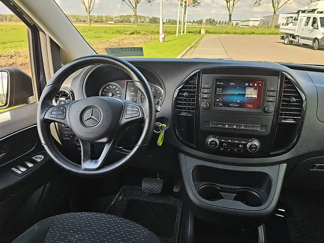Mercedes-Benz Vito 116 2021 Diesel 7