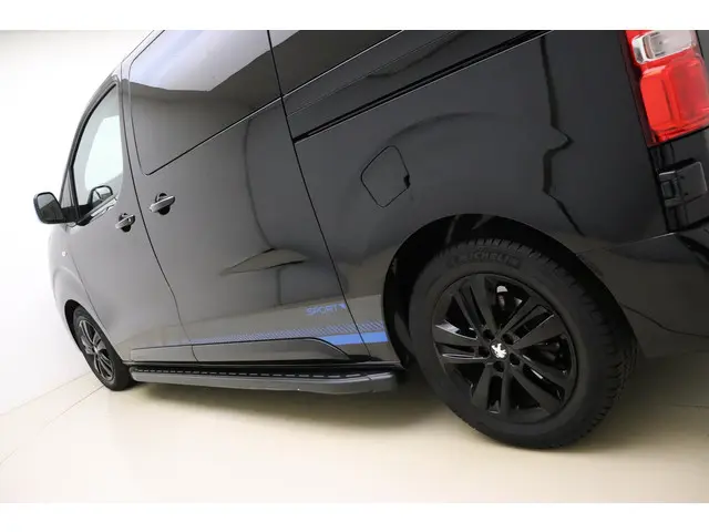 Peugeot Expert 2.0 BlueHDI Standard Sport 2021 Diesel 17