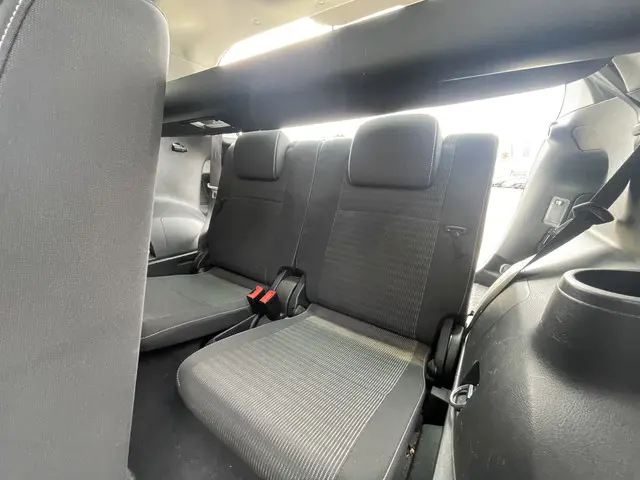 Toyota Verso 1.8 VVT-i Dynamic 7 Persoons 2016 Benzine 11