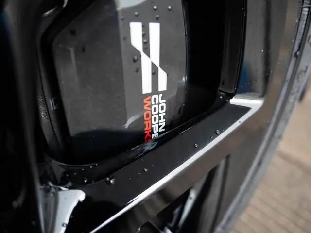 MINI 5-Deurs Cooper C 2025 Benzine 22