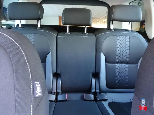 Škoda Yeti 1.2 TSI Adventure Automaat 2013 Benzine 18