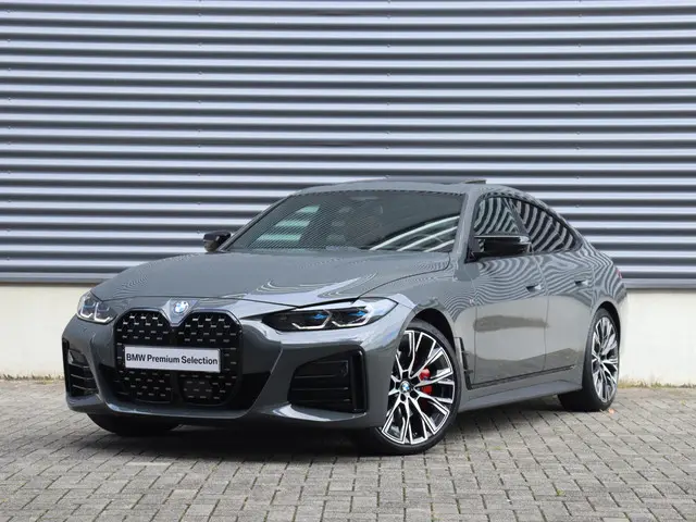 BMW 4 Serie Gran Coupé M440i xDrive 2023 Benzine 43
