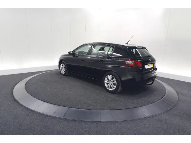 Peugeot 308 PureTech 110 Blue Lease Active 2021 Benzine 63