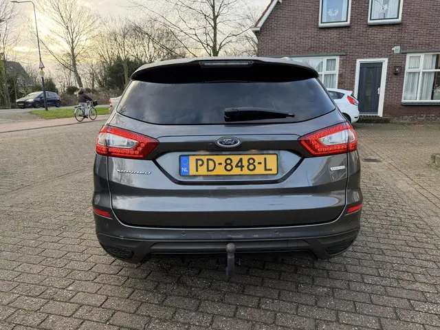 Ford Mondeo Wagon 1.5 ST Line 2017 Benzine 4