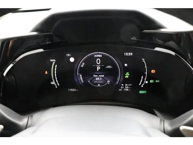 Lexus NX 450h+ AWD Launch Edition 2022 Hybride Benzine 6
