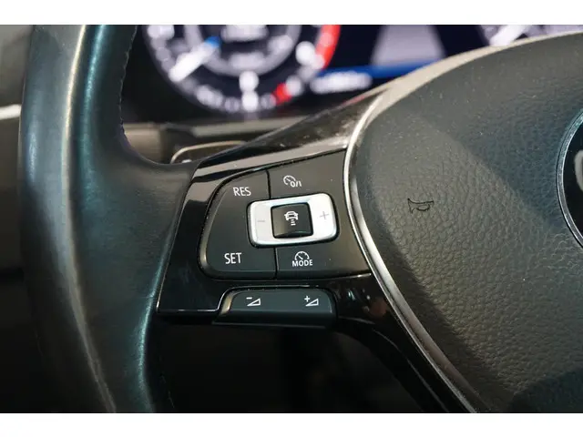 Volkswagen Tiguan 1.4 TSI ACT Highline 2018 Benzine 22