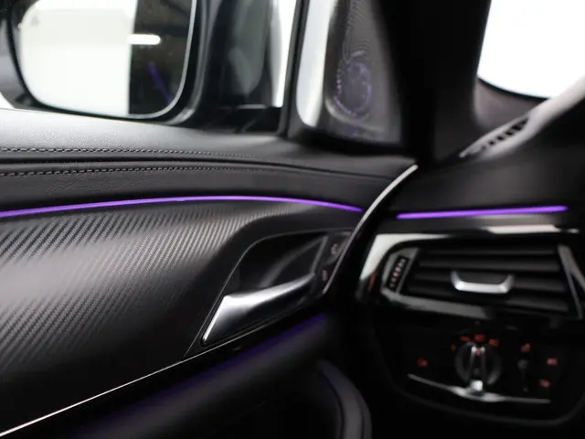 BMW M5 COMPETITION 740 PK FACELIFT MODEL 2020 Benzine 80