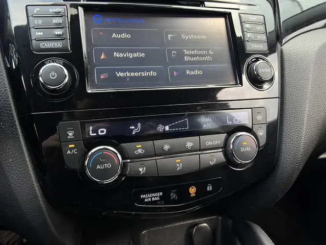 Nissan QASHQAI 1.2 Tekna 2015 Benzine 13