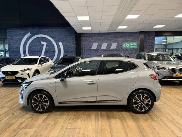 Renault Clio 1.0 TCe 90 GPF techno 2024 Benzine 2