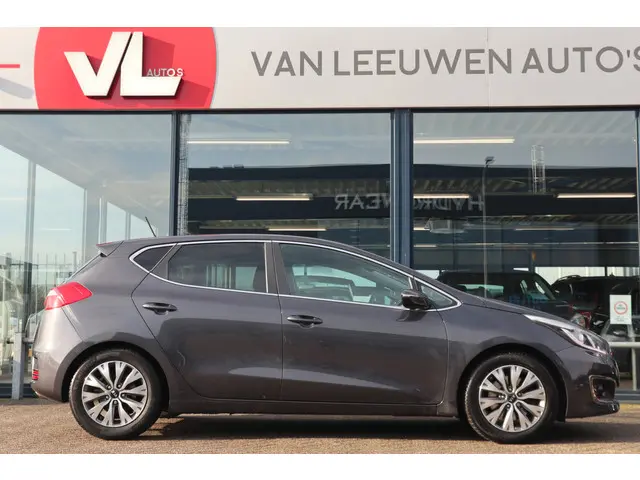Kia cee'd 1.0 T-GDi DynamicLine 2016 Benzine 8