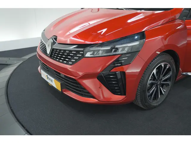 Renault Clio 1.0 TCe 90 GPF techno 2025 Benzine 16