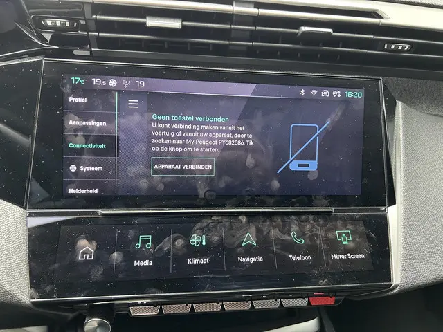 Peugeot 308 SW 1.2 Turbo 130 PK Allure 2024 Benzine 13