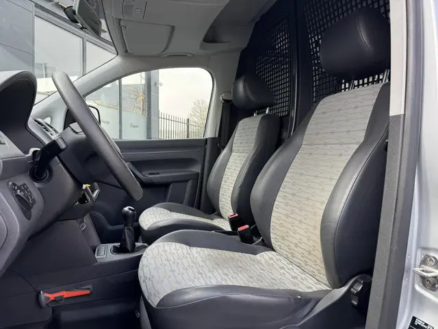 Volkswagen Caddy 1.6 TDI Economy Baseline 2013 Diesel 6