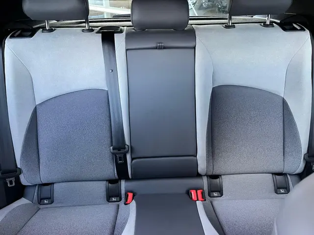 Volkswagen ID.3 First Plus 58 kWh 2020 Elektrisch 35