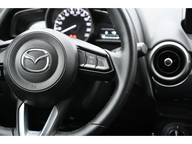 Mazda 2 Skyactiv-G 75 6MT Comfort 2021 Benzine 19