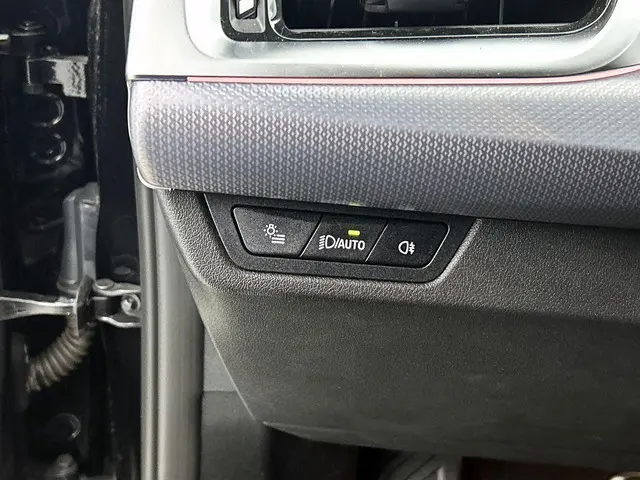 BMW X1 sDrive18i 2025 Benzine 14