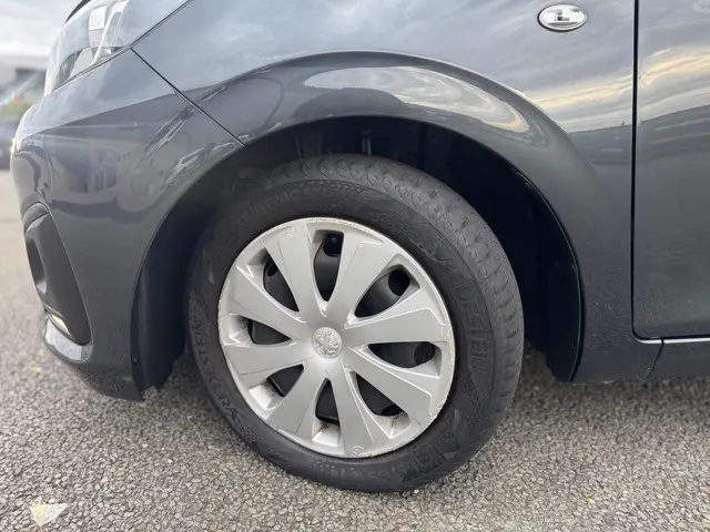 Peugeot 108 1.0 e-VTi Active 2020 Benzine 3