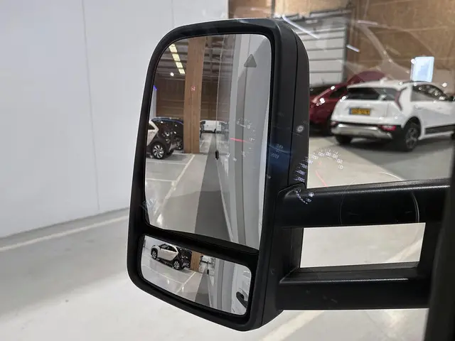 Mercedes-Benz Sprinter 315 1.9 CDI 2024 Diesel 17