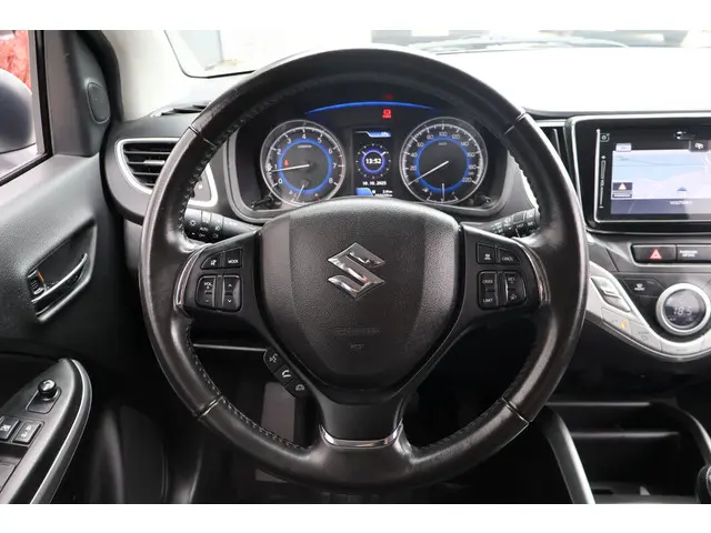 Suzuki Baleno 1.2 Exclusive 2018 Benzine 24