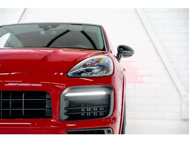 Porsche Cayenne Coupé 4.0 GTS 2021 Benzine 16