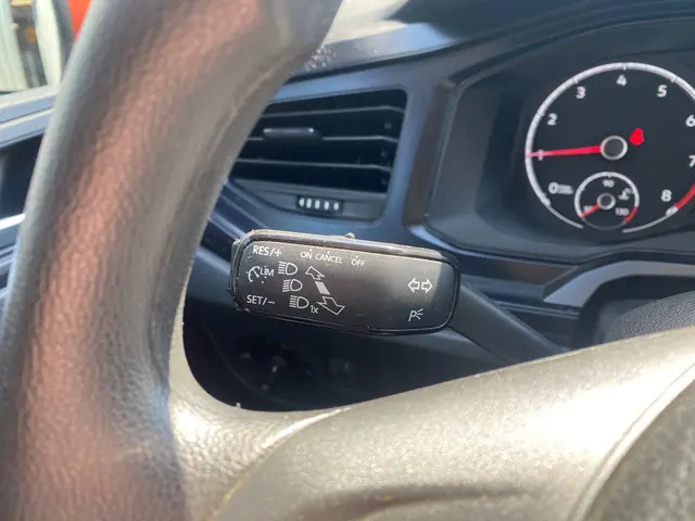 Volkswagen Polo 1.0 MPI Trendline 2018 Benzine 17