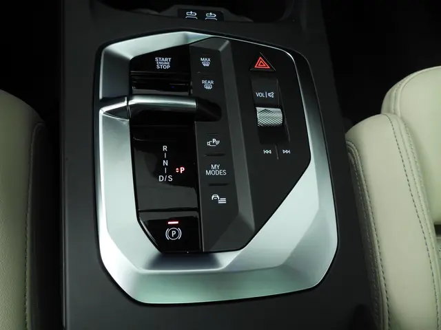 BMW 1 Serie 120 2025 Benzine 16