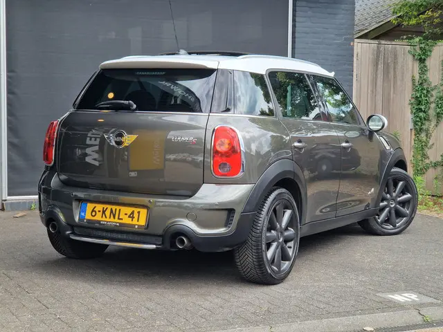 MINI Countryman Mini 1.6 Cooper S ALL4 Chili 2013 Benzine 5