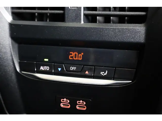 BMW 3 Serie Touring 330e 2025 Hybride Benzine 21