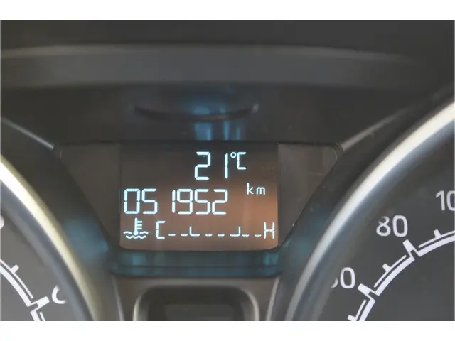 Ford EcoSport 1.0 EcoBoost Titanium 2016 Benzine 21