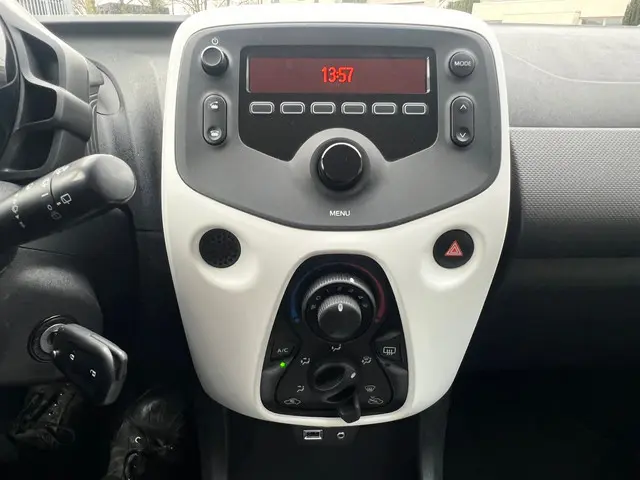 Citroën C1 1.0 VTi Feel *Airco*Garantie* 2018 Benzine 11