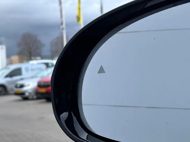 BYD ATTO 2 Byd dm-i DMI-I Boost 2026 Hybride Benzine 10