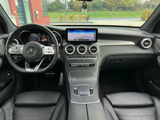 Mercedes-Benz GLC 300d 4MATIC AMG Pakket 2019 Diesel 26