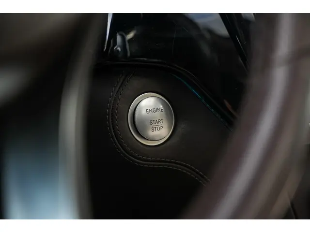 Mercedes-Benz GLS 400 4MATIC 2019 Benzine 23