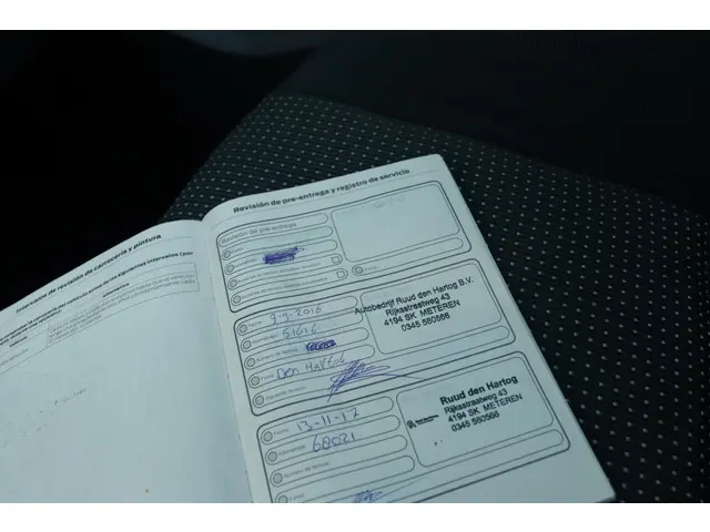 Ford C-MAX 1.6 TITANIUM 2013 Benzine 25