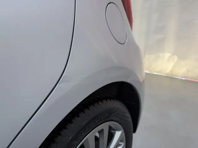 Toyota Yaris HB 1.0 VVt-i Aspiration 2015 Benzine 13