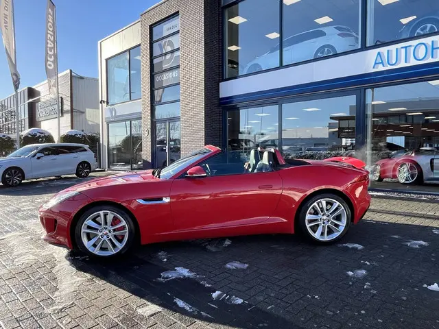 Jaguar F-Type 3.0 V6 S Convertible 2013 Benzine 2