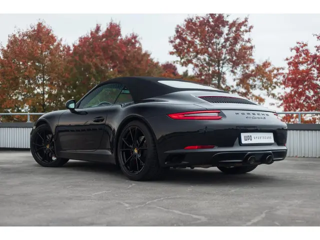 Porsche 911 Cabrio 3.0 Carrera S 2018 Benzine 4