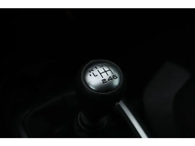 Citroën C4 Picasso 1.2 PureTech Intensive 2016 Benzine 39