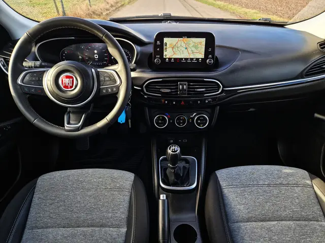 Fiat Tipo Cross 1.0 Life 2021 Benzine 15