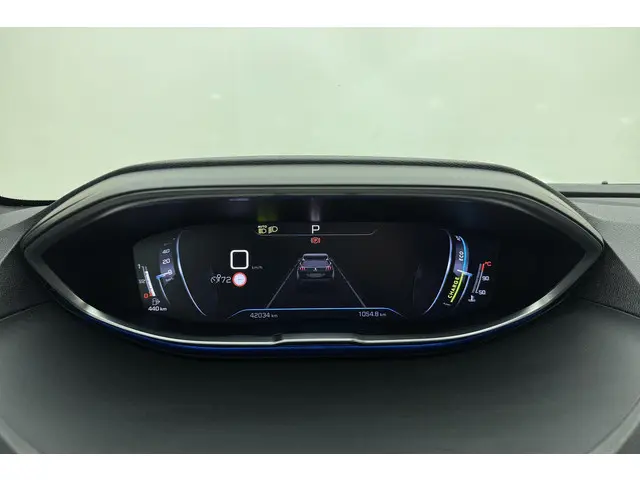 Peugeot 3008 1.2 Hybrid 136 Allure 2024 Hybride Benzine 28