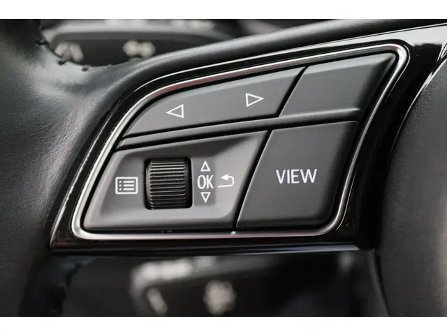 Audi A1 Sportback 25 TFSI Pro Line 2020 Benzine 32