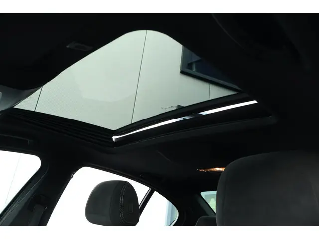 BMW 5 Serie 520i Executive 2014 Benzine 14