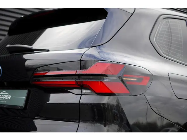 BMW X5 xDrive50e M-Sport 2023 Hybride Benzine 44