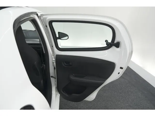 Citroën C1 1.0 e-VTi Airscape Feel 2015 Benzine 54
