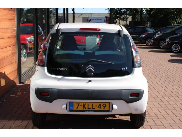 Citroën C1 1.0 Collection 2013 Benzine 4