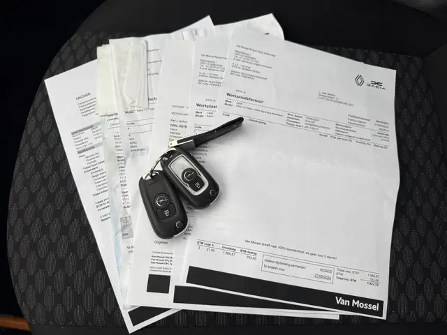 Opel Astra 1.0 Online Edition 2017 Benzine 24