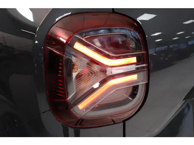 Dacia Duster 1.3 TCe 150 Prestige 2021 Benzine 34