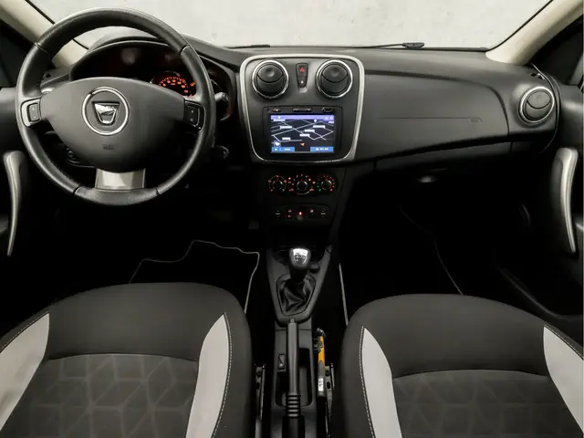 Dacia Sandero Stepway 0.9 TCe Lauréate 2016 Benzine 6