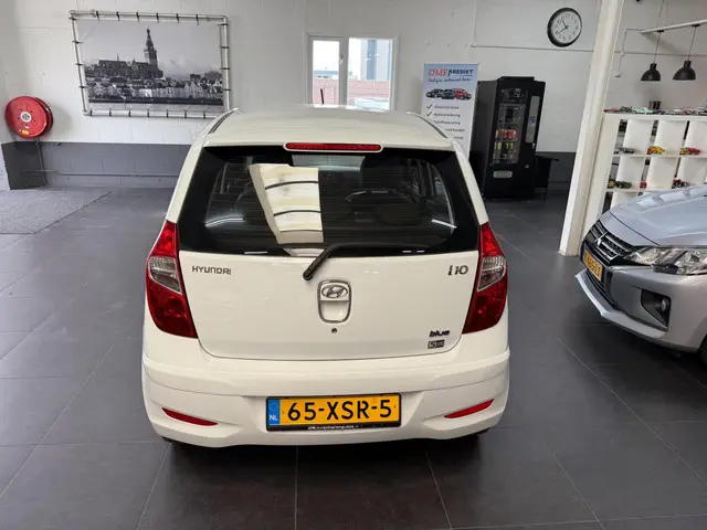 Hyundai i10 1.0 i-Drive 2012 Benzine 6