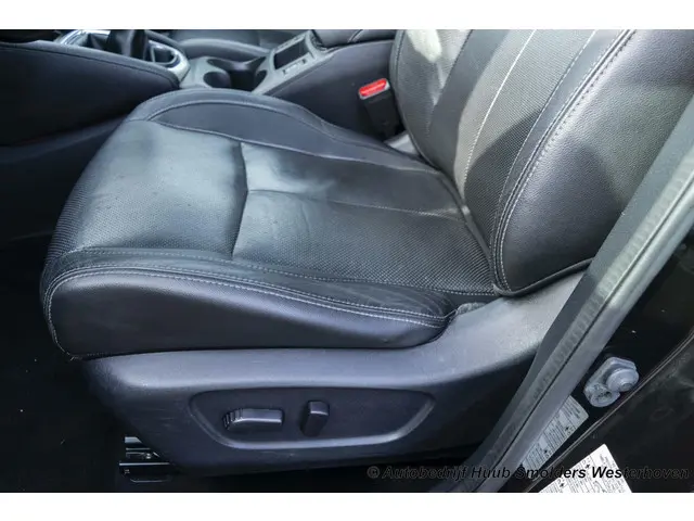 Nissan QASHQAI 1.2 Premier Edition 2014 Benzine 16